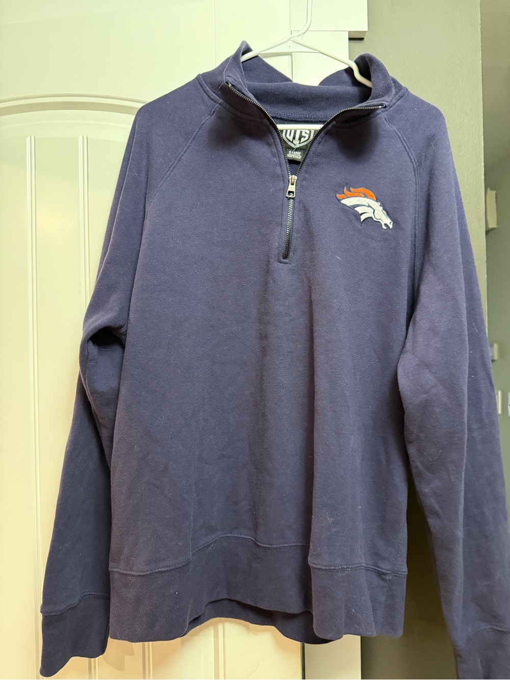 Denver Broncos Men's Quarter-Zip Pullover Sweatshirt - Deep Navy